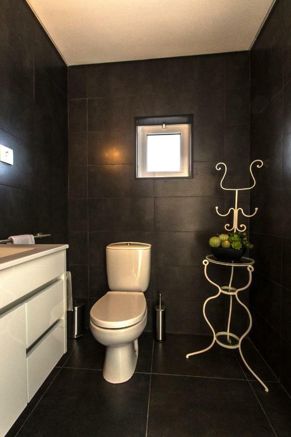 Wellshouses คาเปลาส ภายนอก รูปภาพ